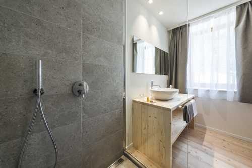 Hirschen Zimmer Hospitium Bad