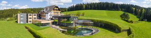 Schwarzalm Haus Sommer2