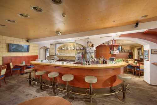 Fischer Bar