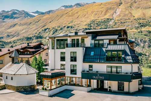 Austria Hotel4