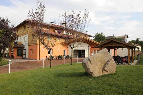 Casez Hotel2