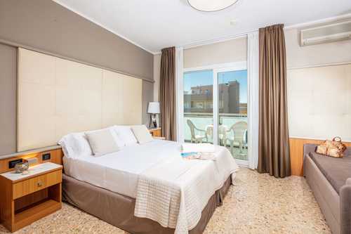 Royal Zimmer Classic2