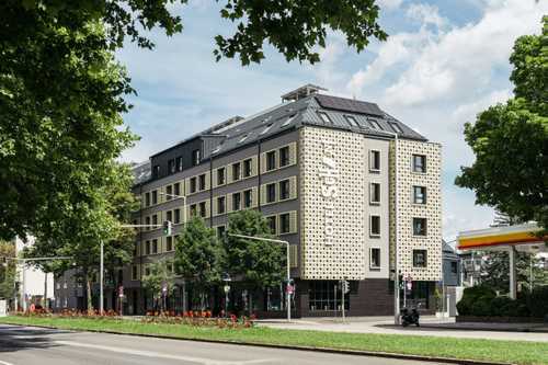 Schaniuno Hotel