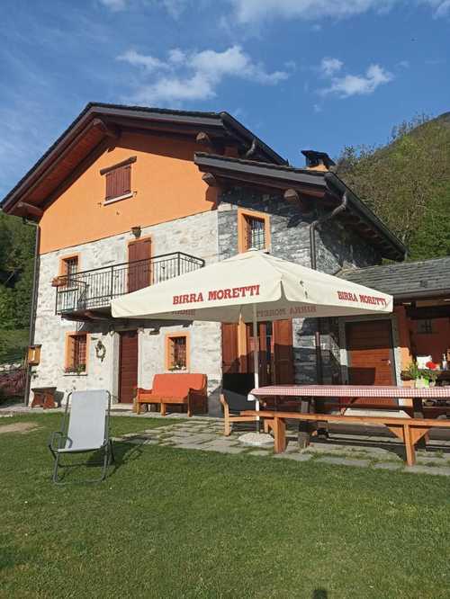 Eleonora Hotel