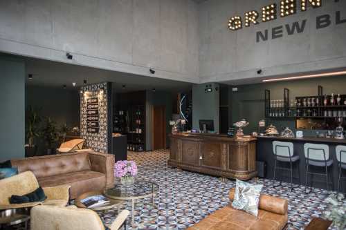 Nancys Bar2