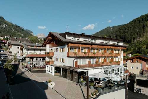 Cristallo Hotel5