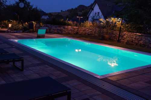 Struck Pool Abend