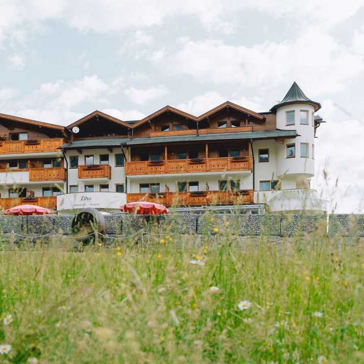 Loisi's Hotel