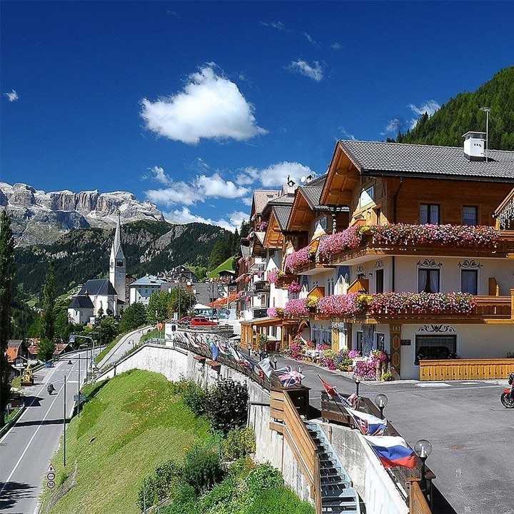 Hotel Cesa Padon Pieve Di Livinallongo Venetien Italien Oo Seniorenbund Online Store