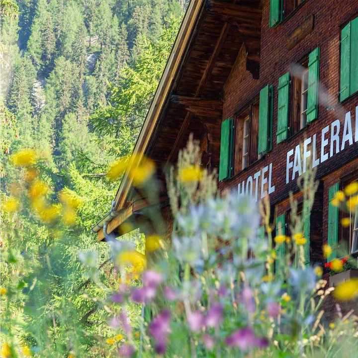 Fafleralp Hotels